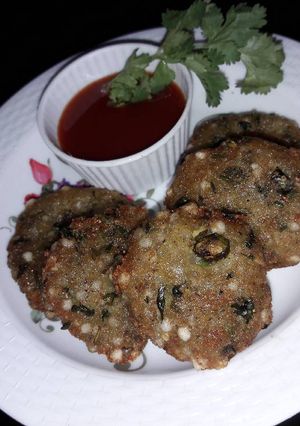 A picture of Sabudana tikki.