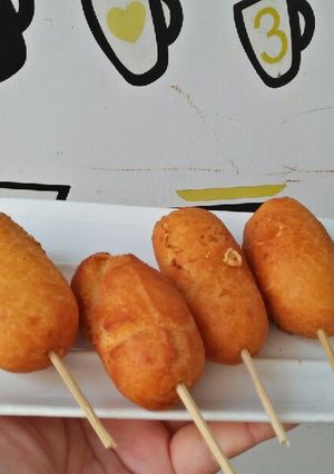 Foto resep Simple corndog (roti sosis)