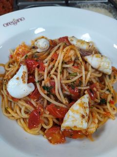 A picture of Spaghetti Marinara.