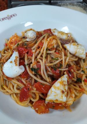 A picture of Spaghetti Marinara.
