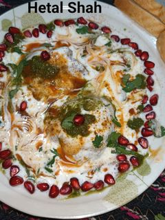 ब्रेड दही बड़े (bread dahi vade recipe in Hindi) रेसिपी मुख्य फोटो