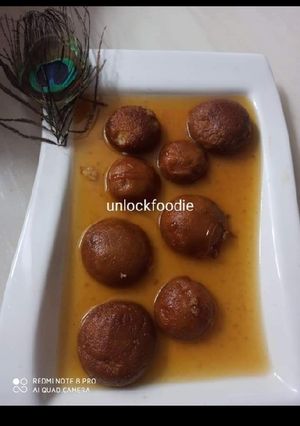 A picture of Caramel Rasogolla.