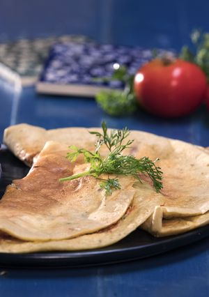 A picture of Matki Egg Dosa.