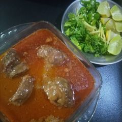 Beef nihari without bone A picture of Beef nihari without bone.