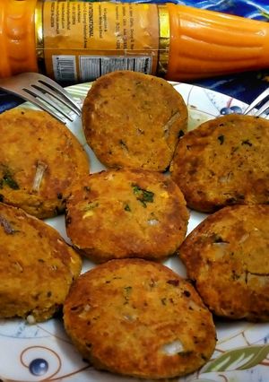 A picture of Beef Shami Kabab.