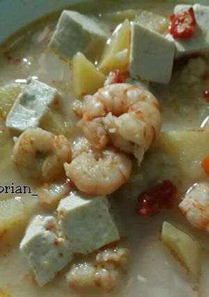 Foto resep Sayur tahu,kentang dan udang