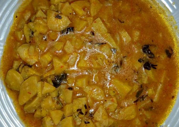 Recipe of Quick Plantain porriage with dry scent leaf