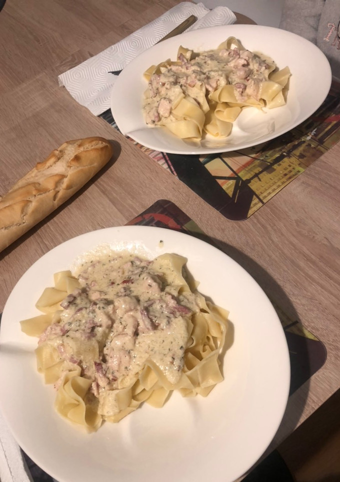 Una foto de Pasta Alfredo