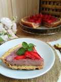 Pie Susu Buah Strawberry (takaran sendok)