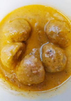 Una foto de Albóndigas con salsa de cerveza Thermomix