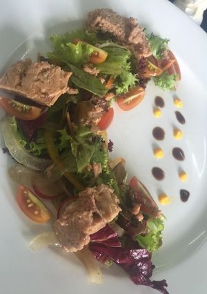 Hình của món Salad Tuna.