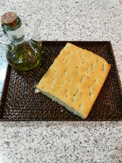 Una foto de Coca de aceite y sal