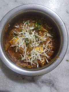 બટર પનીર મસાલા વીથ ચીઝ (Butter Paneer Masala With Cheese Recipe In Gujarati) રેસીપી મુખ્ય ફોટો