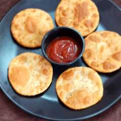 काॅन की कचौड़ी (Corn ki kachori recipe in hindi)-レシピのメイン写真