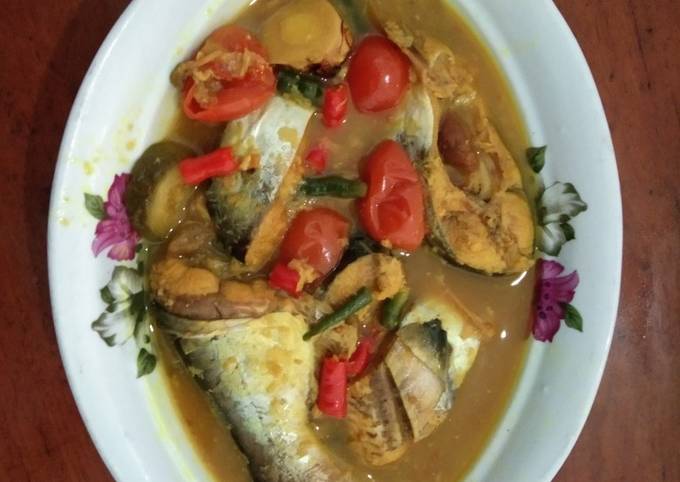 How to Make Delicious Gulai Asam Manis Ikan Patin