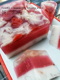 Foto resep Puding Strawberry Kelapa Muda