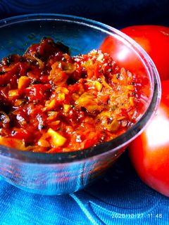 टमाटर चटनी (tamatar chutney recipe in Hindi) रेसिपी मुख्य फोटो
