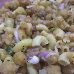 A picture of Macroni ChanaChat.