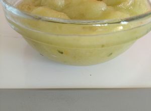 Una foto de Helado de melón tuna, uva