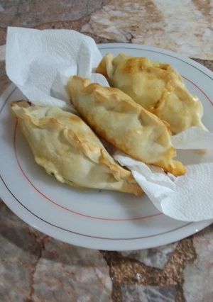 Una foto de Empanadas caprese sin TACC