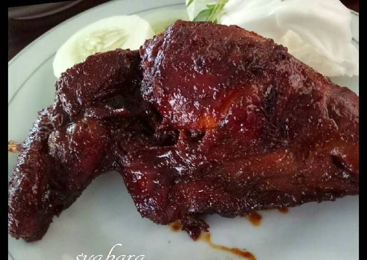 Resep Ayam Panggang oleh Syahara Kitchen - Cookpad