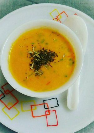 A picture of Roasted vegetables soup.
