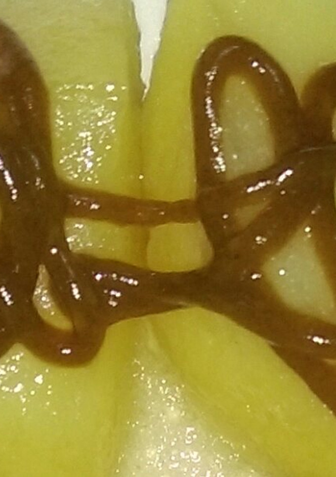 Una foto de Salsa de mango y aceite de sésamo