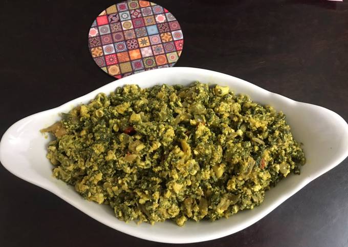 Egg Spinach Scramble Anda Palak Bhurji