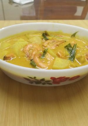 Gambar Udang Masak Lemak Nanas