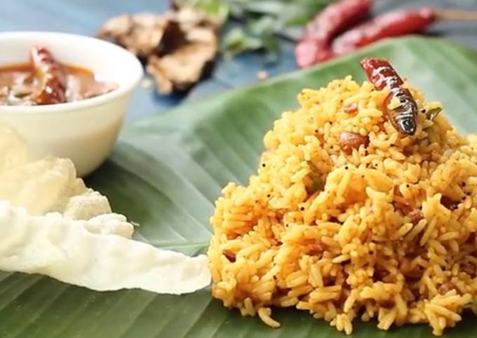 Puliyogare Puliyodharai Tamarind Rice