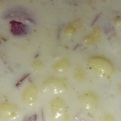 A picture of Boondi raita.