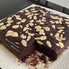 A picture of Almond Brownies.