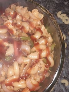 वेजी मेकरोनी (Veg macaroni recipe in Hindi) रेसिपी मुख्य फोटो