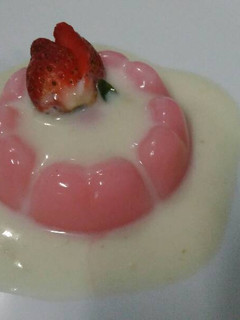 Foto resep Strawberry Pudding