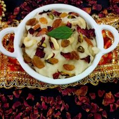 A picture of Sooji Halwa (Satyanarayan pooja Halwa).