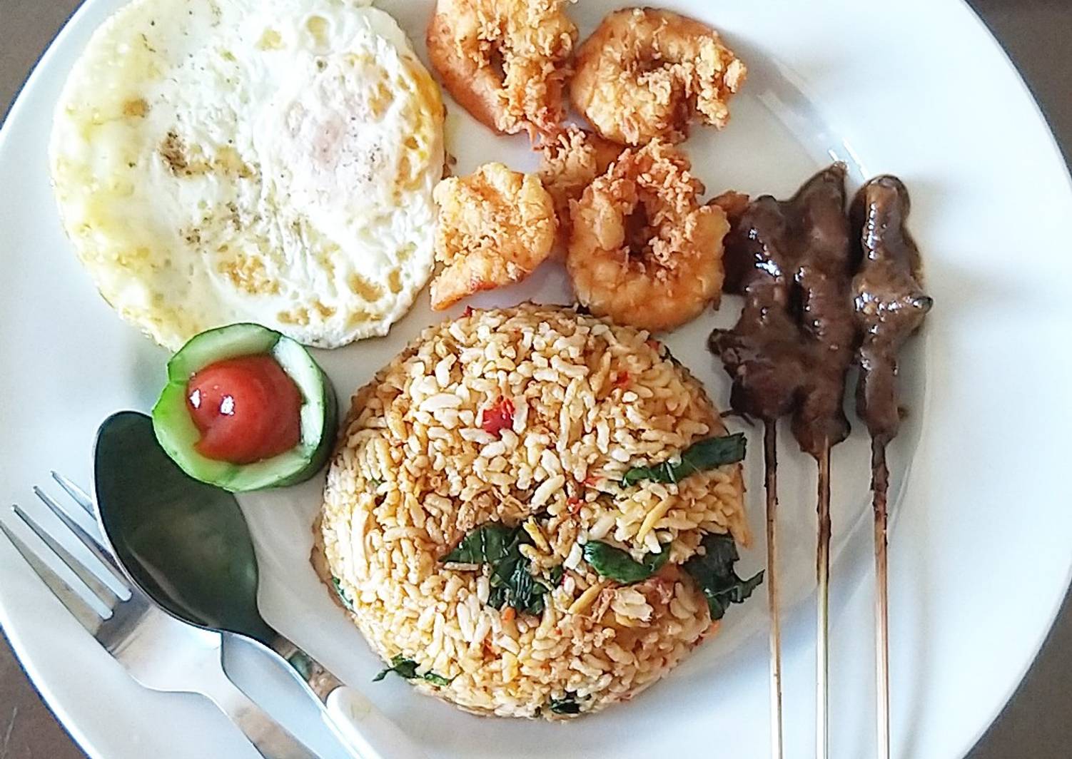 Resep Nasi  goreng  ala  hotel  oleh Mami ALbeby Cookpad