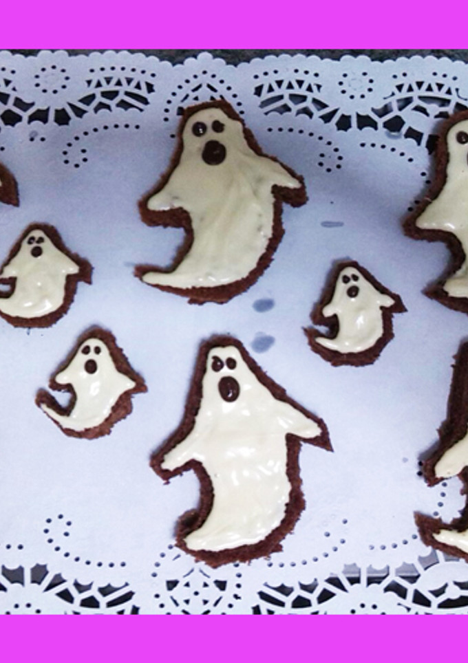 Una foto de Recetas fáciles para Halloween, fantasmas de chocolate