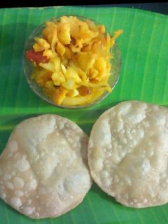 பூரி செய்முறை முக்கிய புகைப்படம்