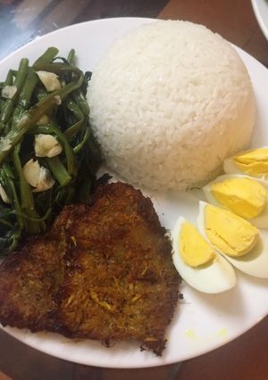 Hình của món Cơm tấm thịt chiên (nướng) gừng xả.