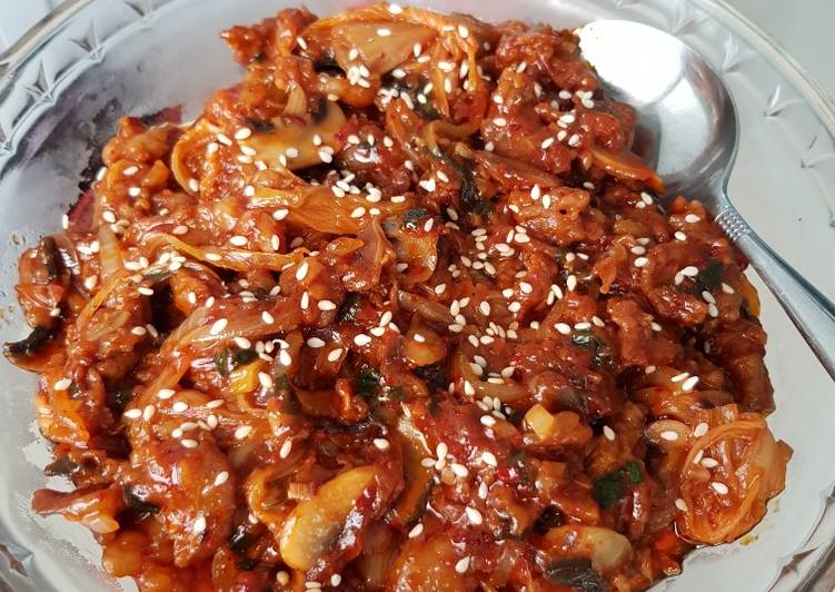 Resep Beef Kimchi Stir-fry Lezat