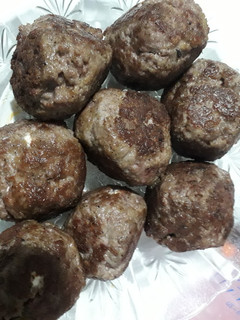 Una foto de Albóndigas de carne c/ queso crema (philadelphia)