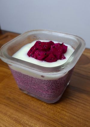Foto resep Dragon fruit Chia Pudding