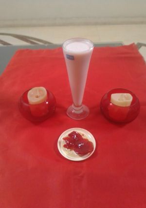 A picture of Fruit Gem Milk Shake.