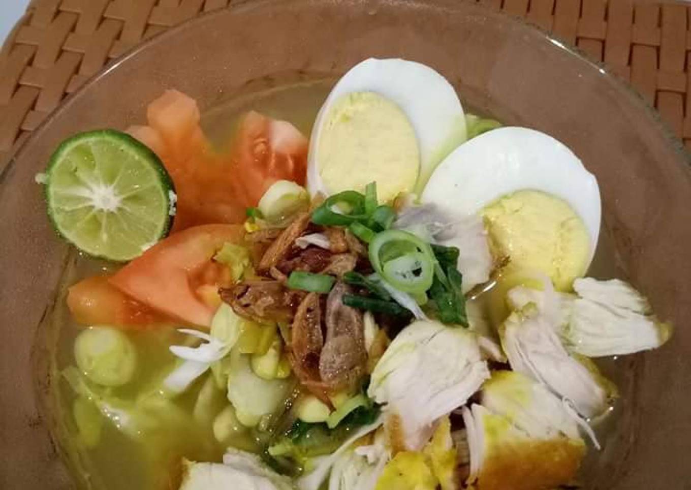 Soto asam kuah bening