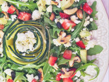 Ensalada de rúcula y fresas