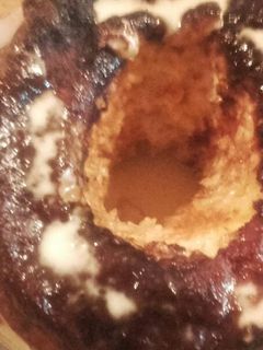 Una foto de Budín de pan rápido con trozitos de naranja y limón abrillantados al coñac