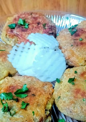 A picture of Chicken reshmi kabab.