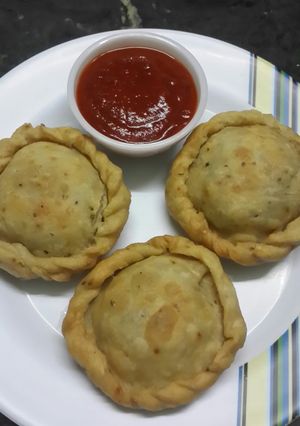 A picture of Peas Kachori.