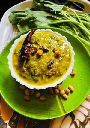 A picture of Sorrel leaves Muddhabhaji (Ambat chuka).