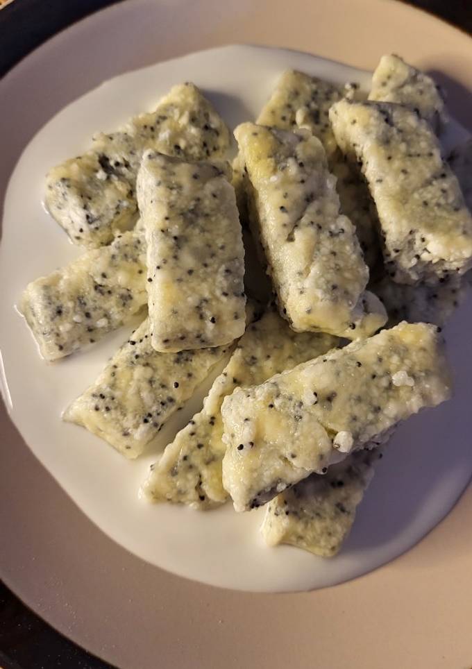 Ліниві вареники з маком
